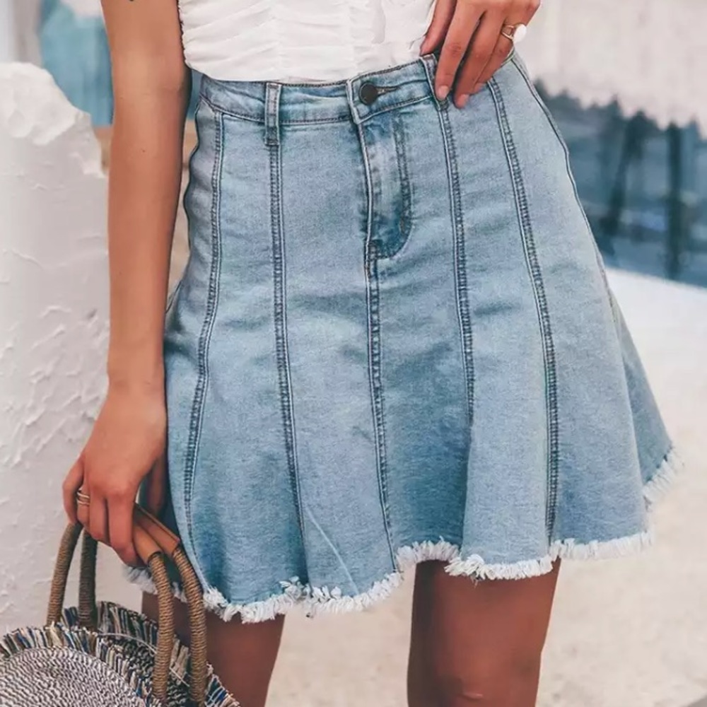 CLEARANCE 90’s Vibes Denim Flared Mini Skirt - Picture 2 of 3